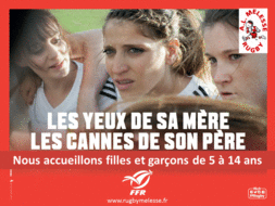 Les filles aussi jouent au rugby!!!