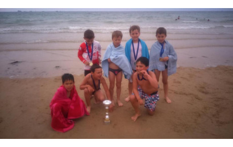 Encore une victoire des M8